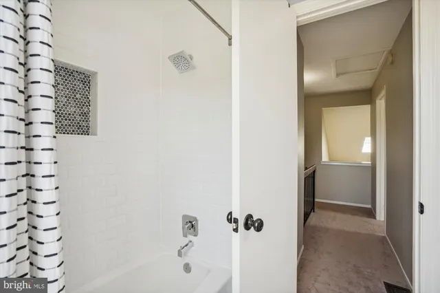 $2,900 | 13508 Coates Lane, Herndon, VA 20171