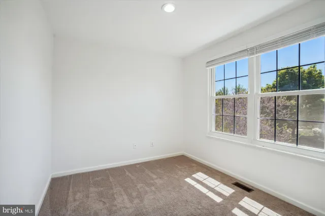 $2,900 | 13508 Coates Lane, Herndon, VA 20171