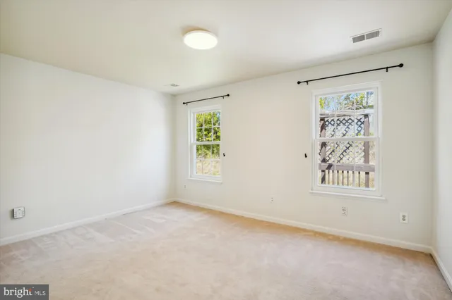 $2,900 | 13508 Coates Lane, Herndon, VA 20171