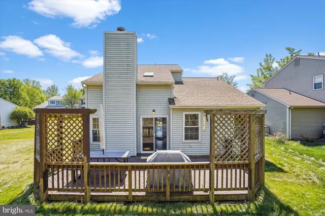 $2,900 | 13508 Coates Lane, Herndon, VA 20171