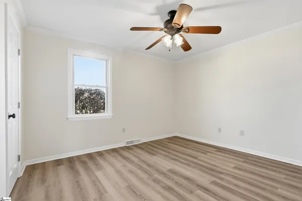 $319,900 | 1006 Colleton Court, Easley, SC 29642