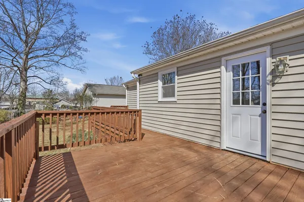 $319,900 | 1006 Colleton Court, Easley, SC 29642