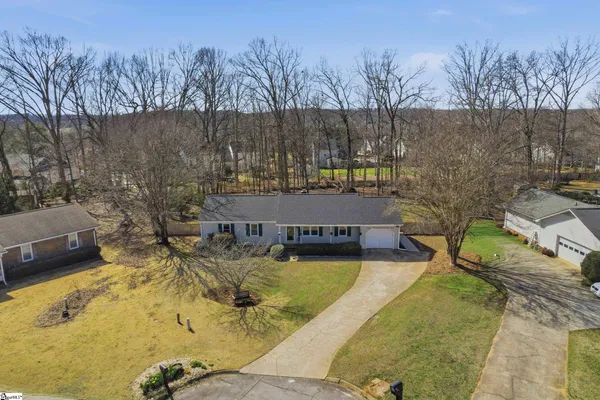 $319,900 | 1006 Colleton Court, Easley, SC 29642