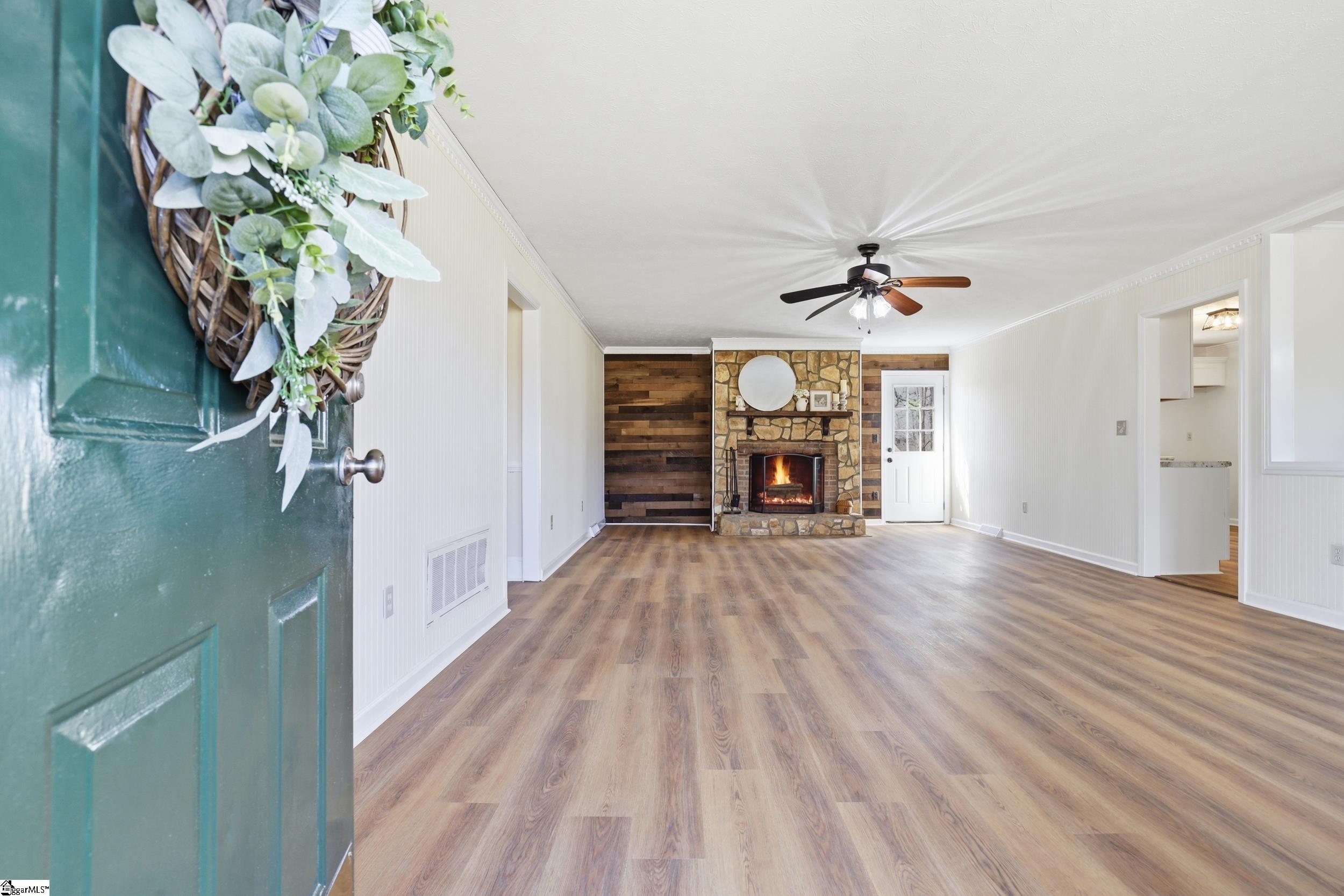 1006 Colleton Court Easley, SC 29642 - Photo 8 of 22