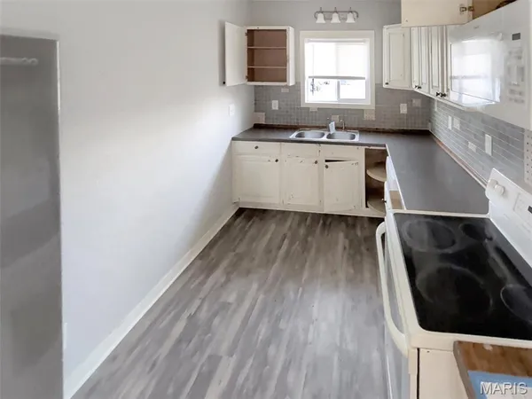 $149,000 | 119 1st Street, Goodman, MO 64843