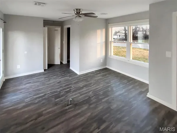 $149,000 | 119 1st Street, Goodman, MO 64843