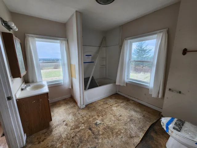 $75,000 | 270 Bog Road, Caribou, ME 04736