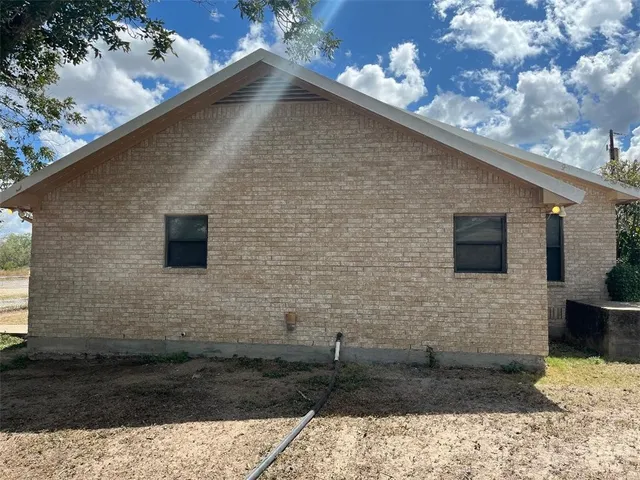 $210,000 | 107 Rosebrock, Oakville, TX 78060