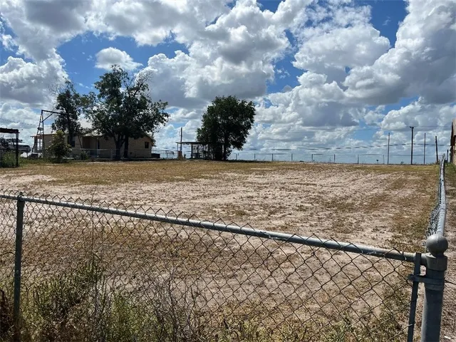 $210,000 | 107 Rosebrock, Oakville, TX 78060