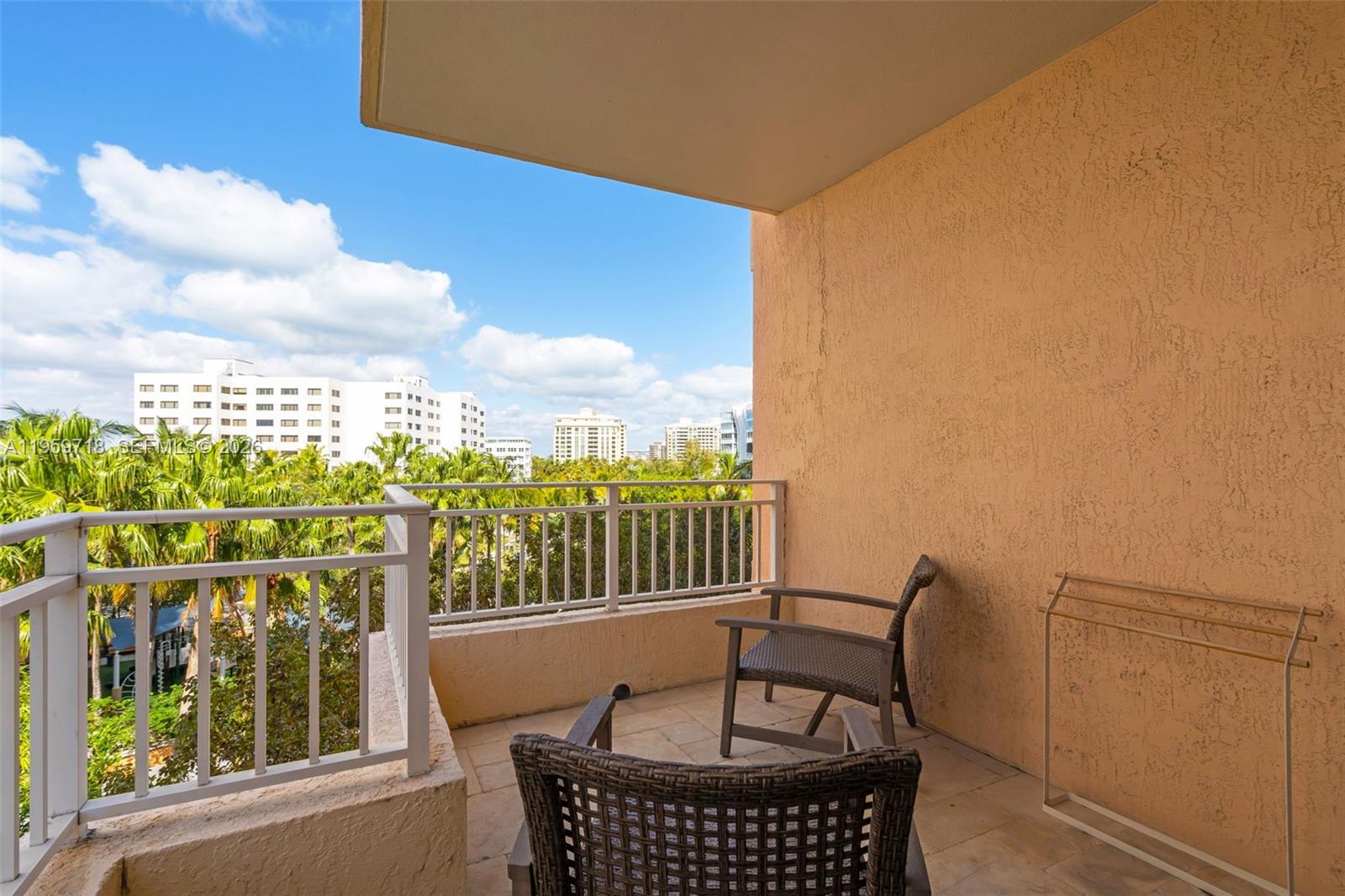 791 Crandon Boulevard, Unit 501 Key Biscayne, FL 33149 - Photo 32 of 42
