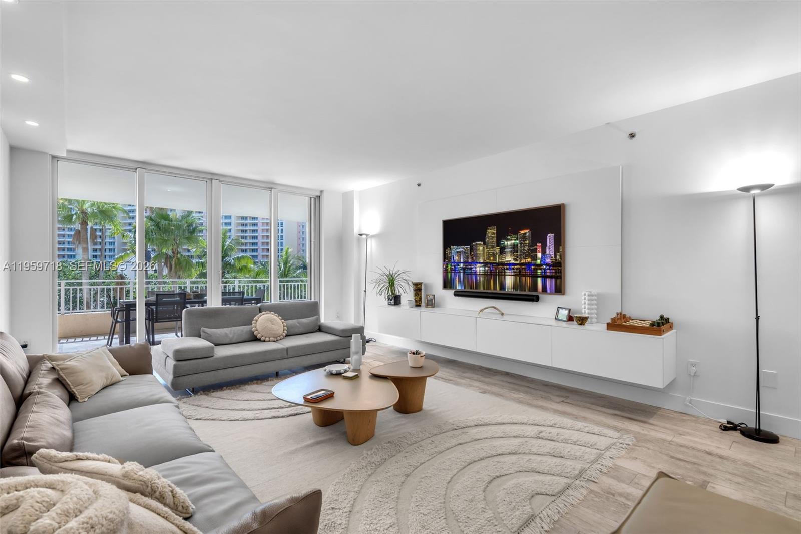 791 Crandon Boulevard, Unit 501 Key Biscayne, FL 33149 - Photo 6 of 42