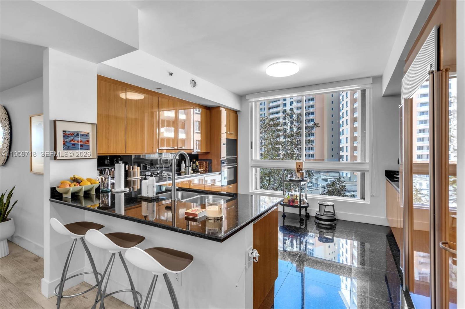 791 Crandon Boulevard, Unit 501 Key Biscayne, FL 33149 - Photo 9 of 42