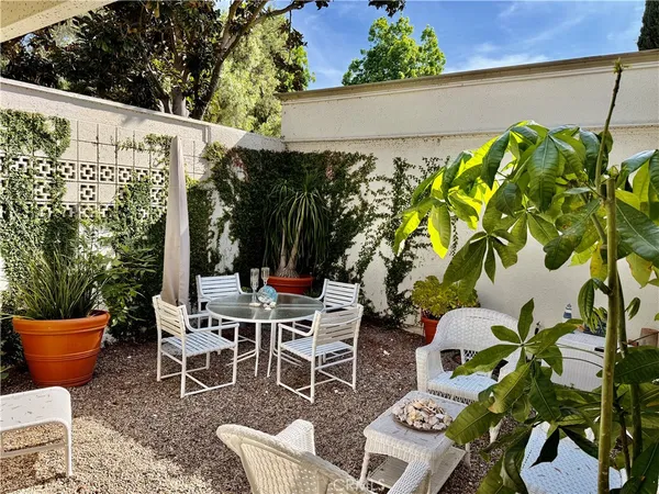 $3,450 | 170 Avenida Majorca, Unit D, Laguna Woods, CA 92637
