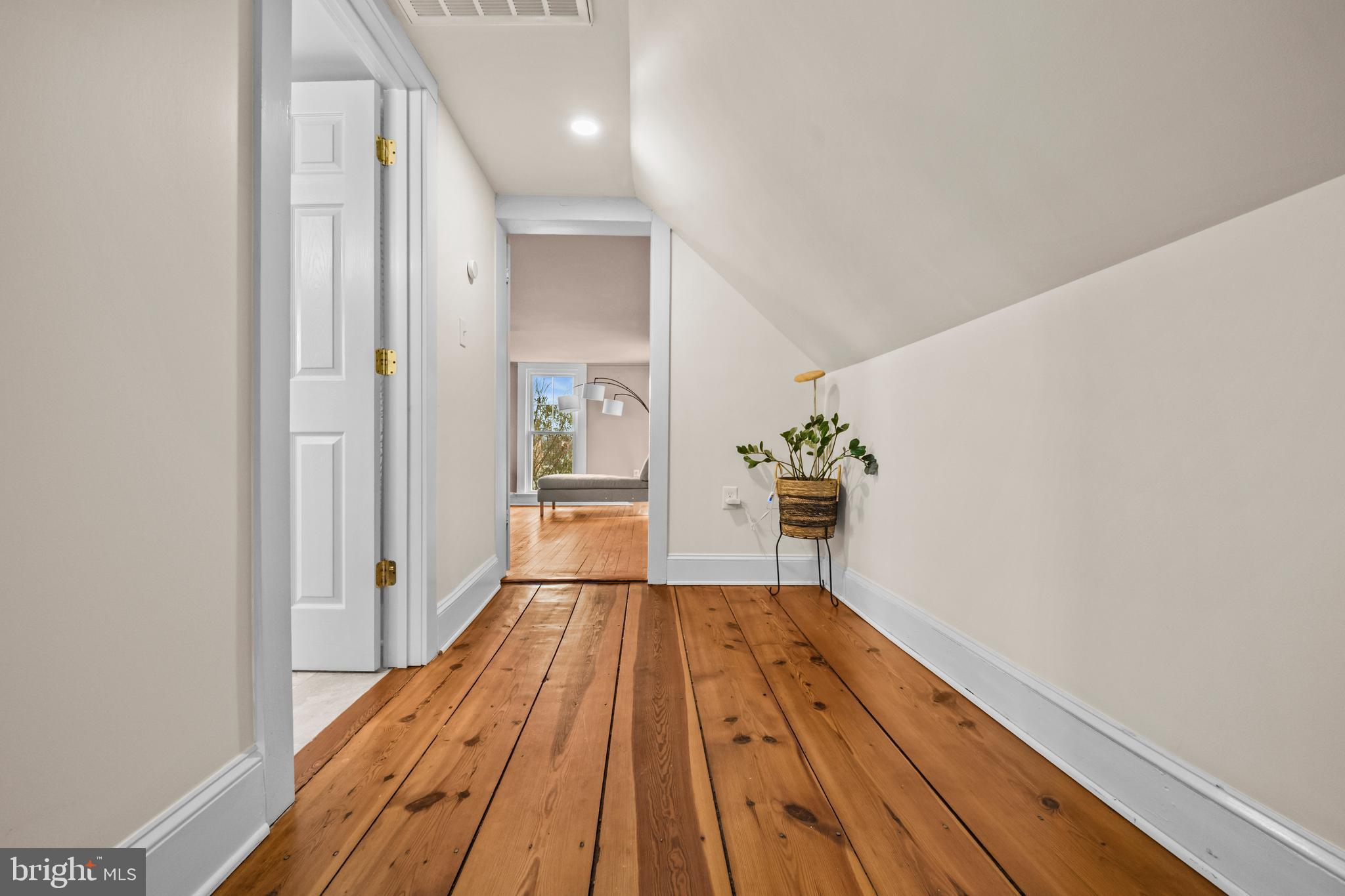 108 West Main Street Remington, VA 22734 - Photo 23 of 40