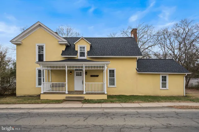 $440,000 | 108 West Main Street, Remington, VA 22734