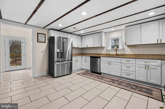 $440,000 | 108 West Main Street, Remington, VA 22734