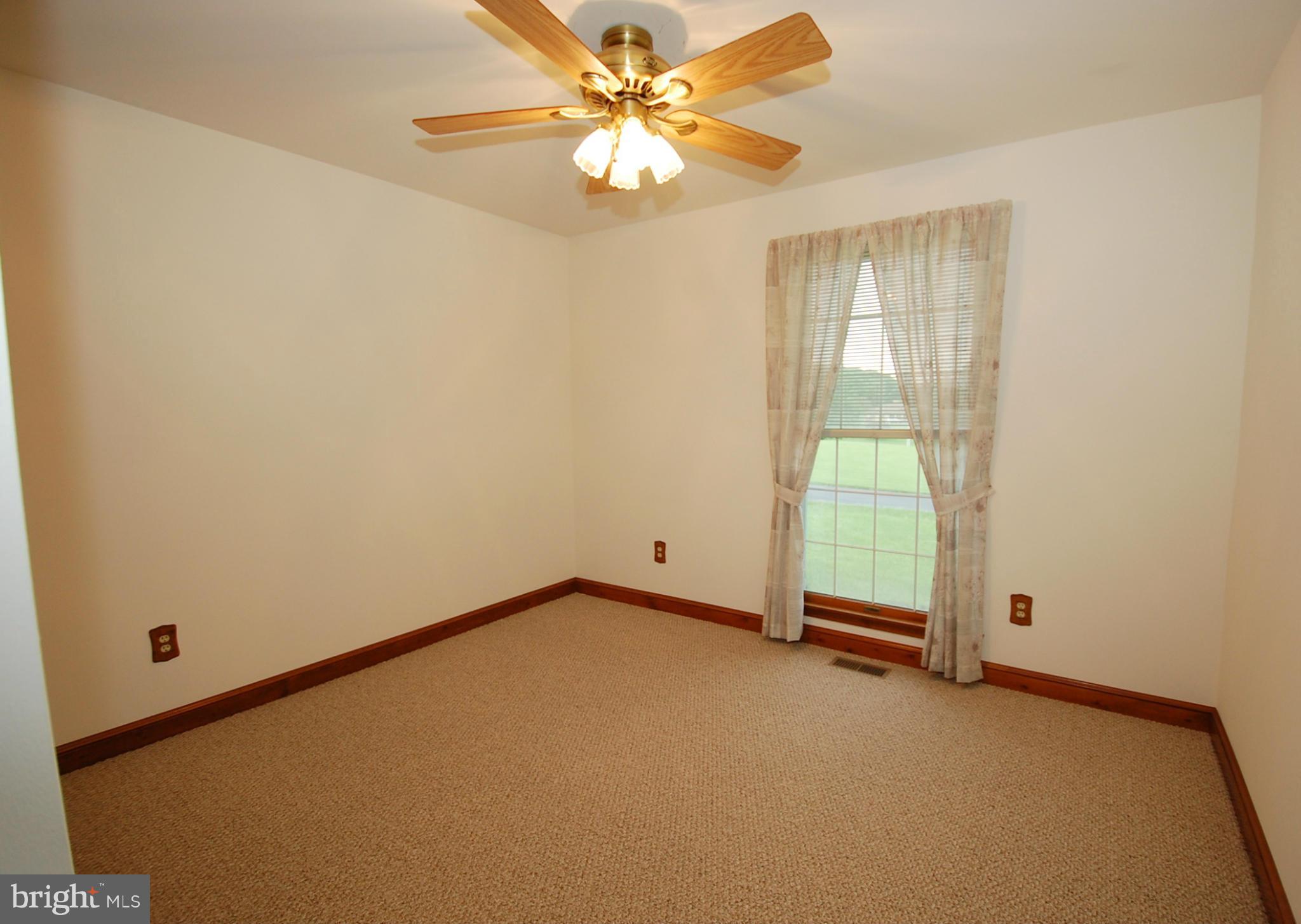 3782 Boteler Road Mount Airy, MD 21771 - Photo 15 of 30 Bedroom