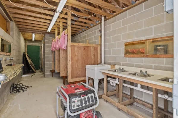 $799,000 | 826 Somerville Road, Somerville, ME 04348
