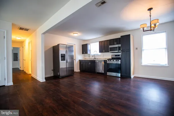 $275,000 | 43 Fairmount Avenue, Sicklerville, NJ 08081