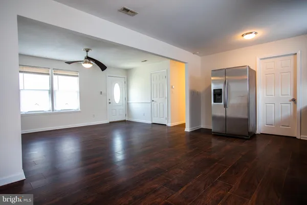 $275,000 | 43 Fairmount Avenue, Sicklerville, NJ 08081