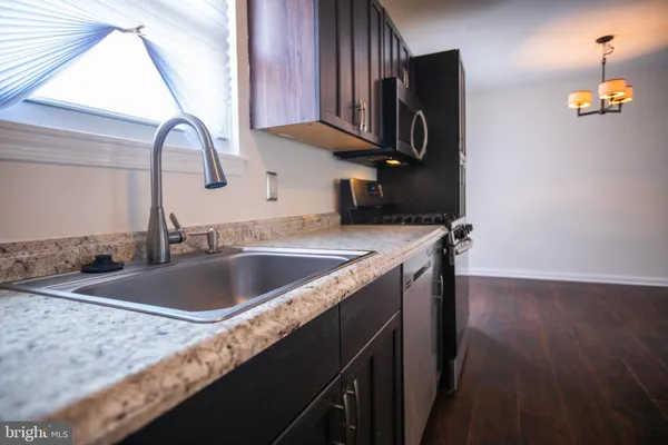 $275,000 | 43 Fairmount Avenue, Sicklerville, NJ 08081