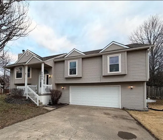 $310,000 | 1177 Greenwood Park, Tonganoxie, KS 66086