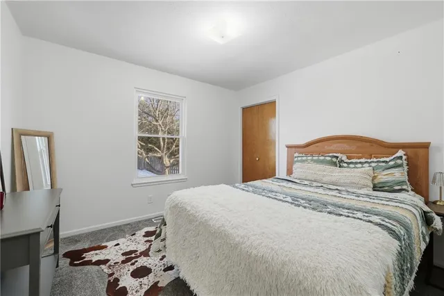 $310,000 | 1177 Greenwood Park, Tonganoxie, KS 66086