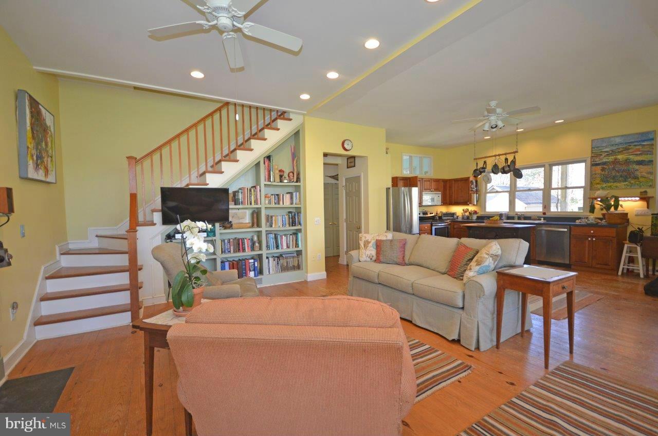 27530 Chloras Point Road Trappe, MD 21673 - Photo 8 of 19 Great Room