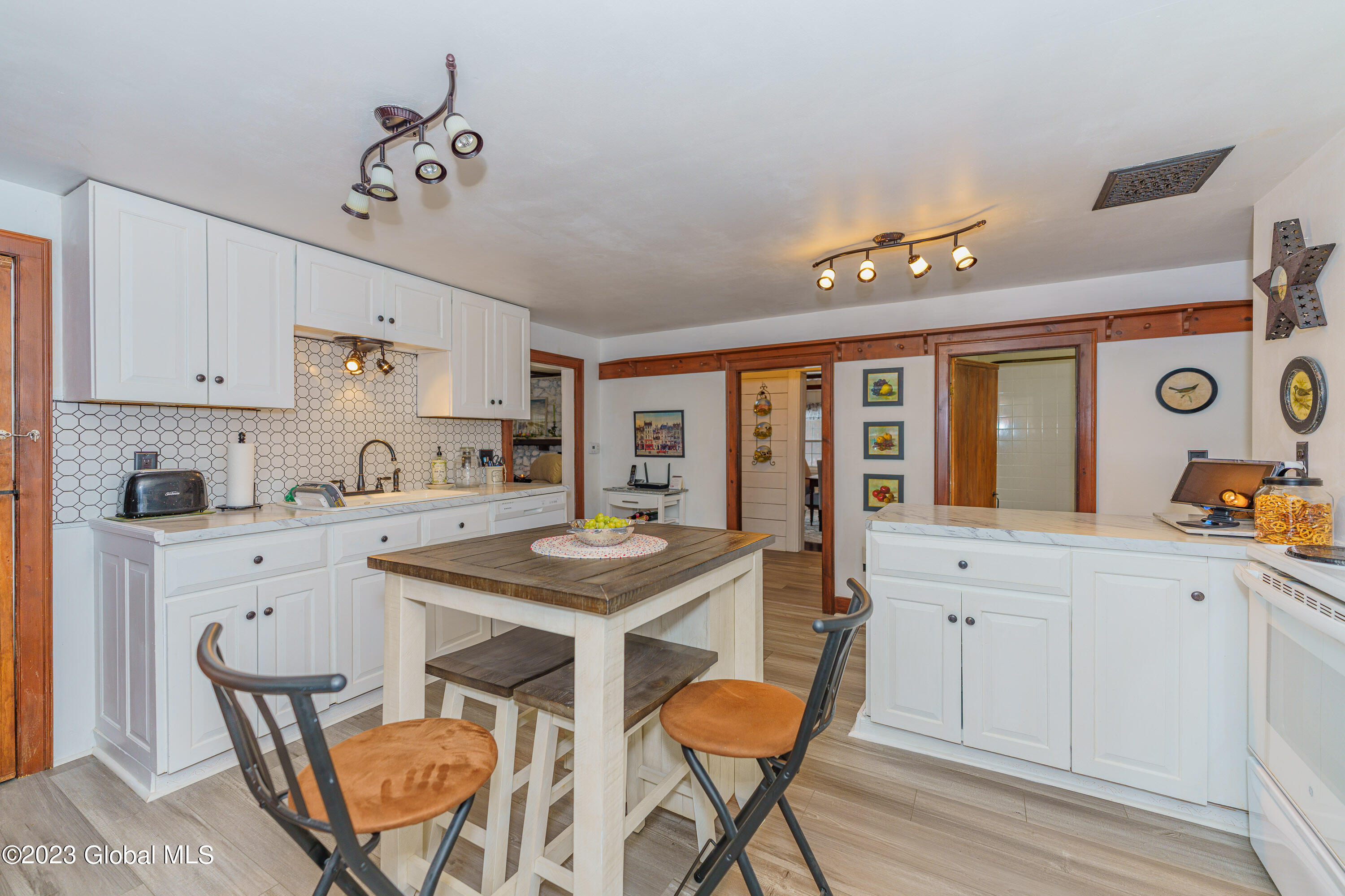 159 Tayer Road Stephentown, NY 12062 - Photo 22 of 52 3 Kitchen 4