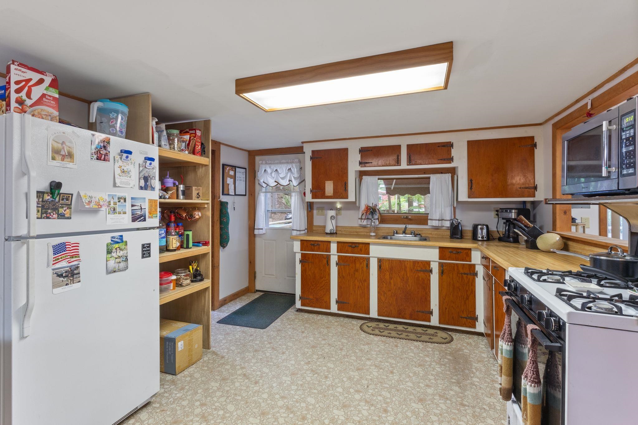 83 Lower Camp Road Northwood, NH 03261 - Photo 5 of 42 Gallery Image 5