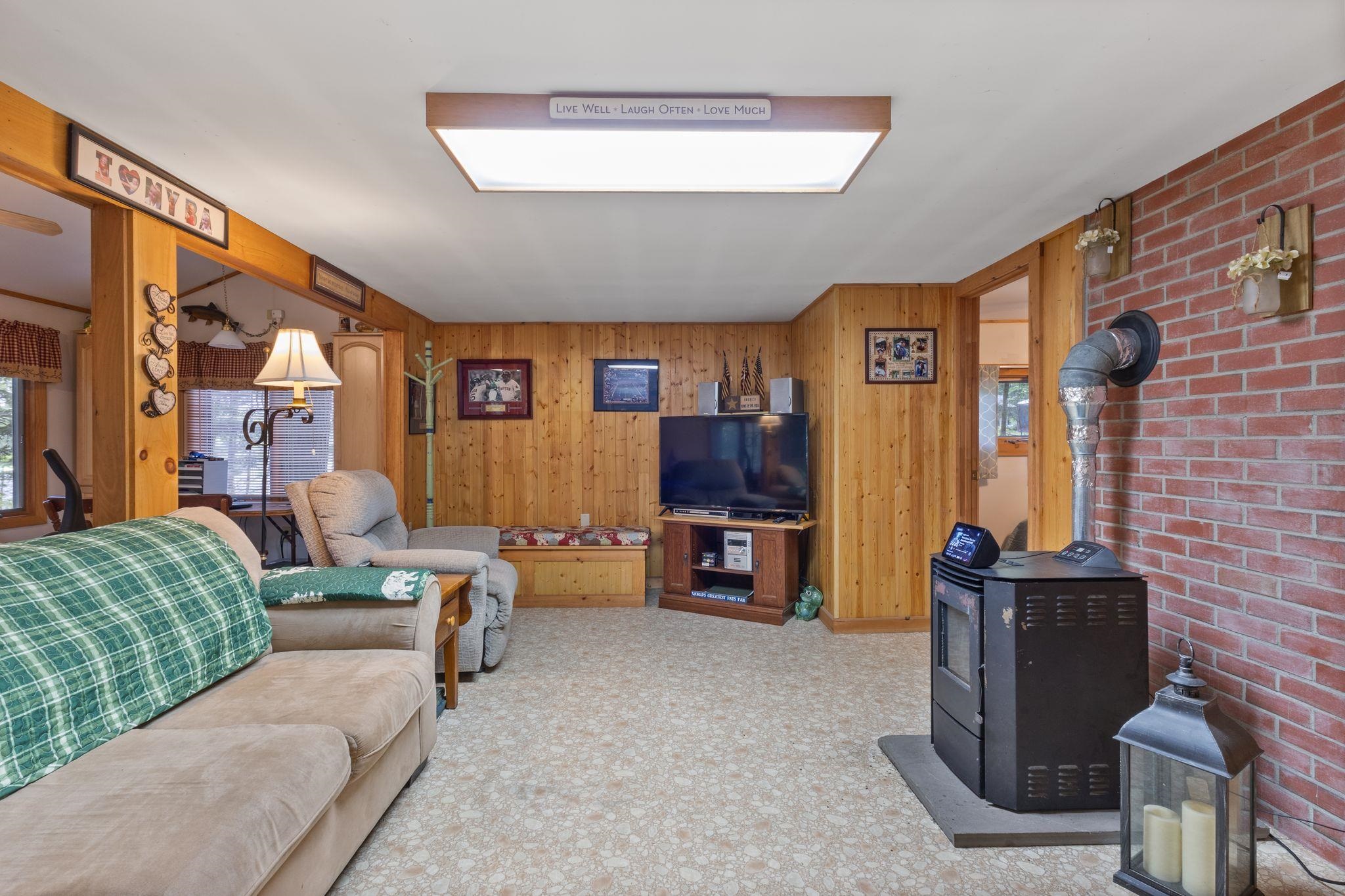 83 Lower Camp Road Northwood, NH 03261 - Photo 10 of 42 Gallery Image 10