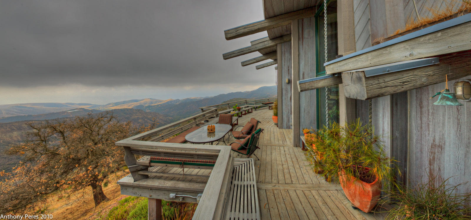 2101 Refugio Road Goleta, CA 93117 - Photo 3 of 20 pdeckpano_hdr