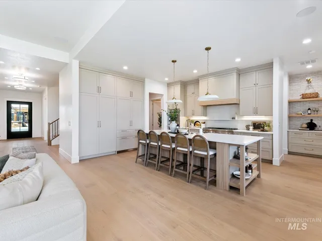 $2,325,000 | 3470 North Harvest Moon Way, Eagle, ID 83616