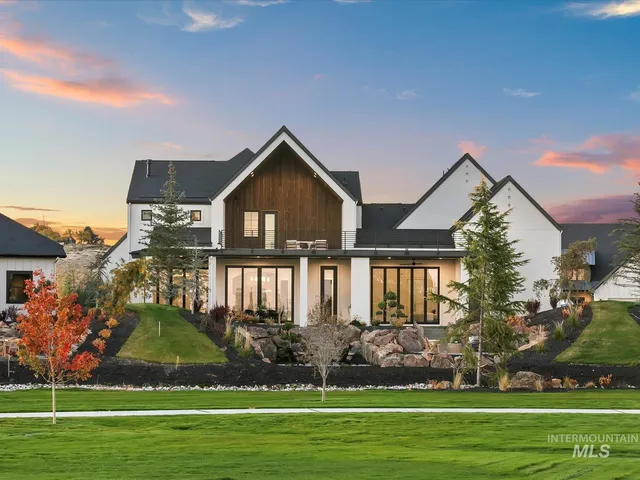 $2,325,000 | 3470 North Harvest Moon Way, Eagle, ID 83616