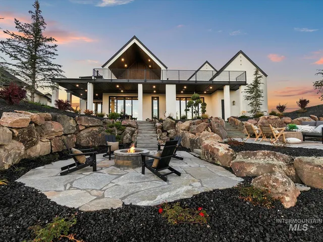 $2,325,000 | 3470 North Harvest Moon Way, Eagle, ID 83616