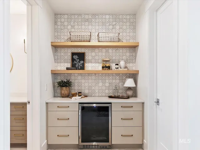 $2,325,000 | 3470 North Harvest Moon Way, Eagle, ID 83616