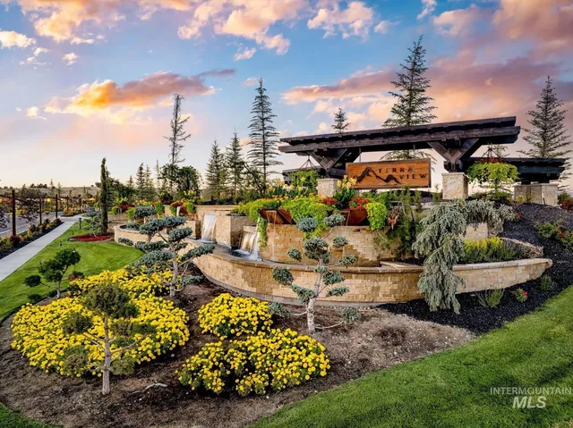 $2,325,000 | 3470 North Harvest Moon Way, Eagle, ID 83616