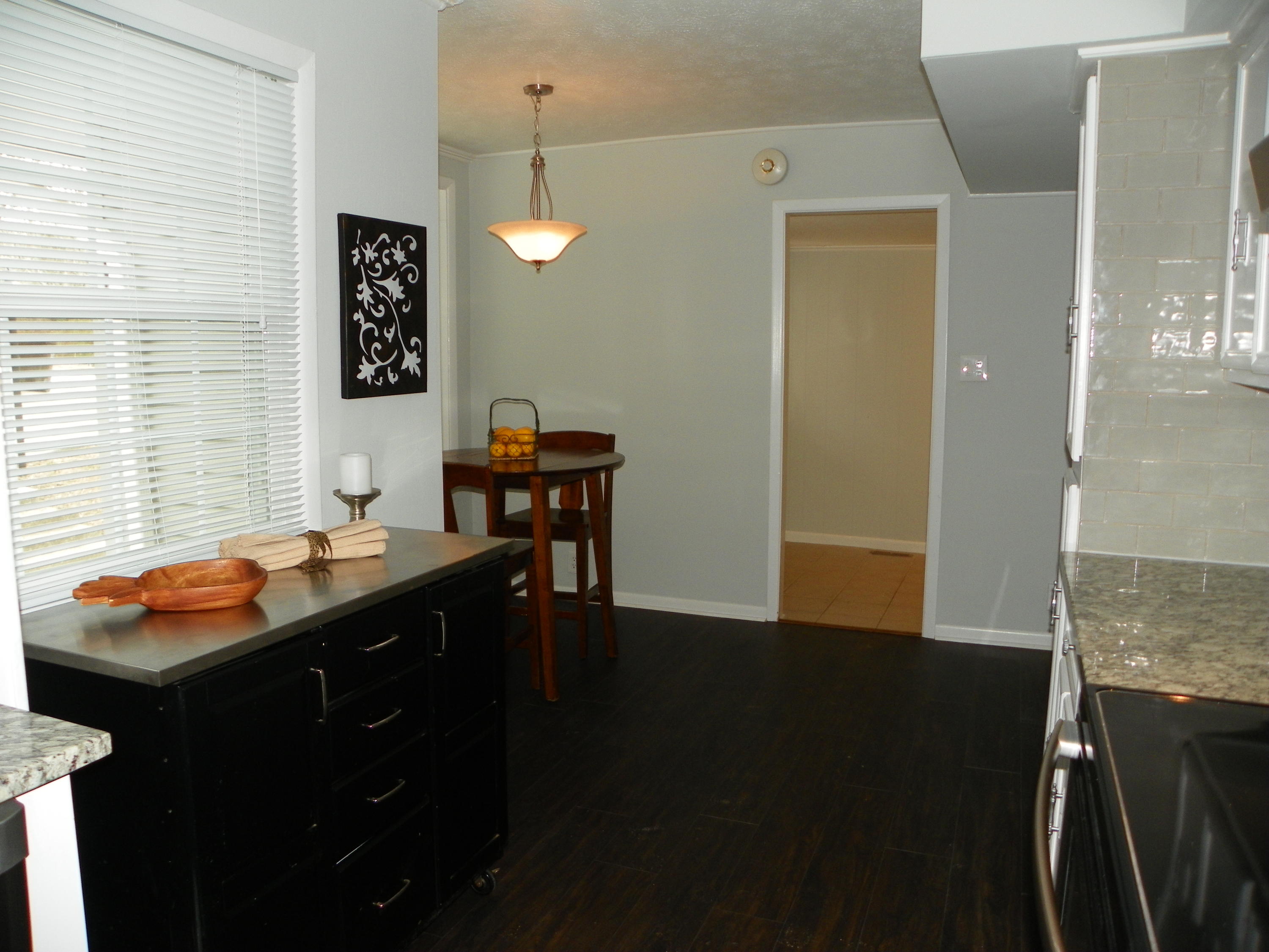 121 Underwood Road Oak Ridge, TN 37830 - Photo 22 of 40 100_0532