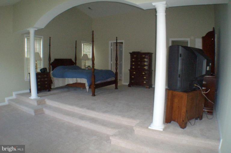 14221 Stone Chase Way Centreville, VA 20121 - Photo 14 of 17 Master Bedroom