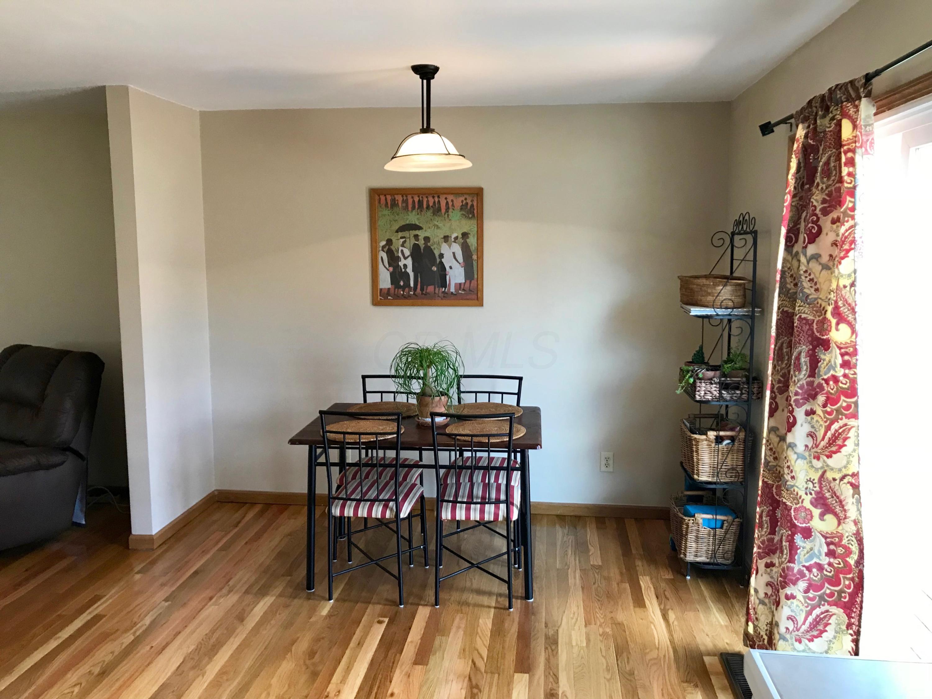65 Delmar Stroll Road Southeast Newark, OH 43056 - Photo 8 of 22