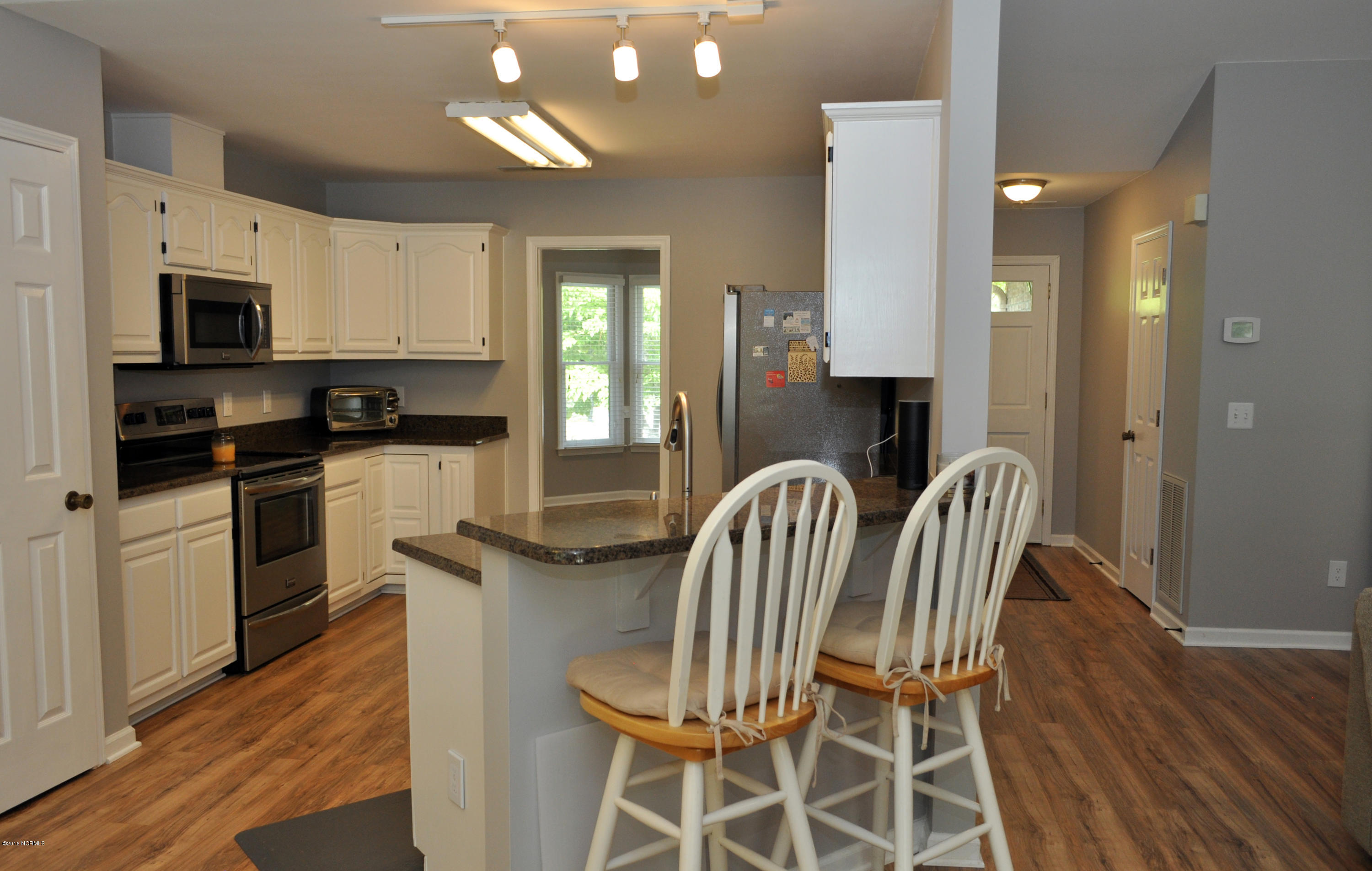 300 Wiregrass Road Wilmington, NC 28405 - Photo 10 of 43 Wiregrass 23
