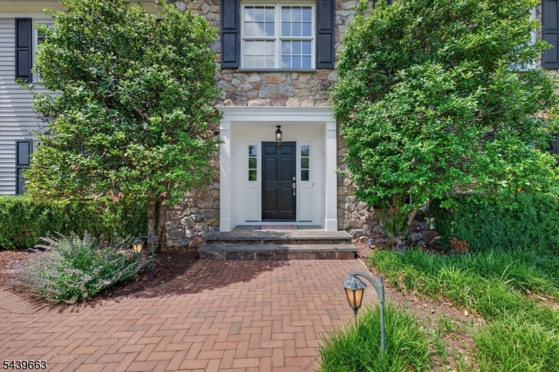 15 Ramsey Road Lebanon, NJ 08833 - Photo 3 of 50