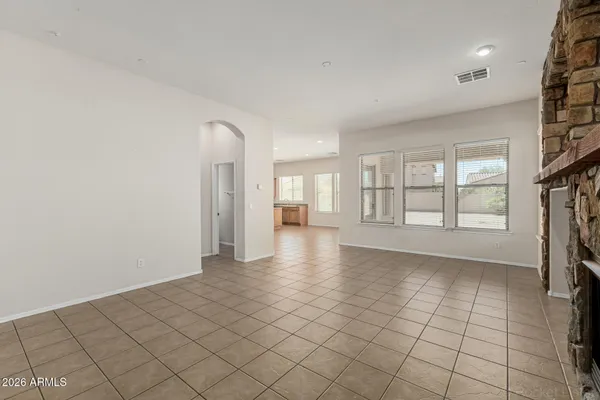 $440,000 | 13464 South 186th Avenue, Goodyear, AZ 85338