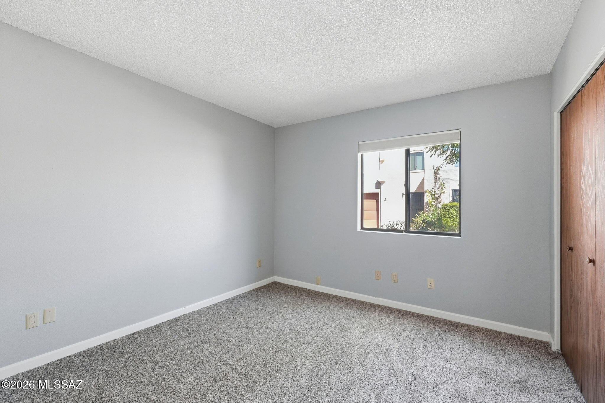 1949 North Swan Road, Unit 31 Tucson, AZ 85712 - Photo 13 of 33 Nice sized second bedroom could be used....
