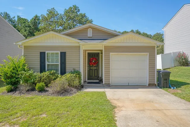 $209,900 | 240 Cotton Creek Drive, Spartanburg, SC 29302