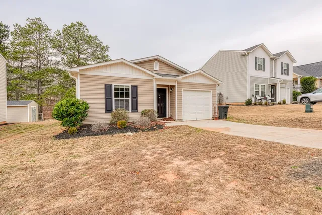 $209,900 | 240 Cotton Creek Drive, Spartanburg, SC 29302