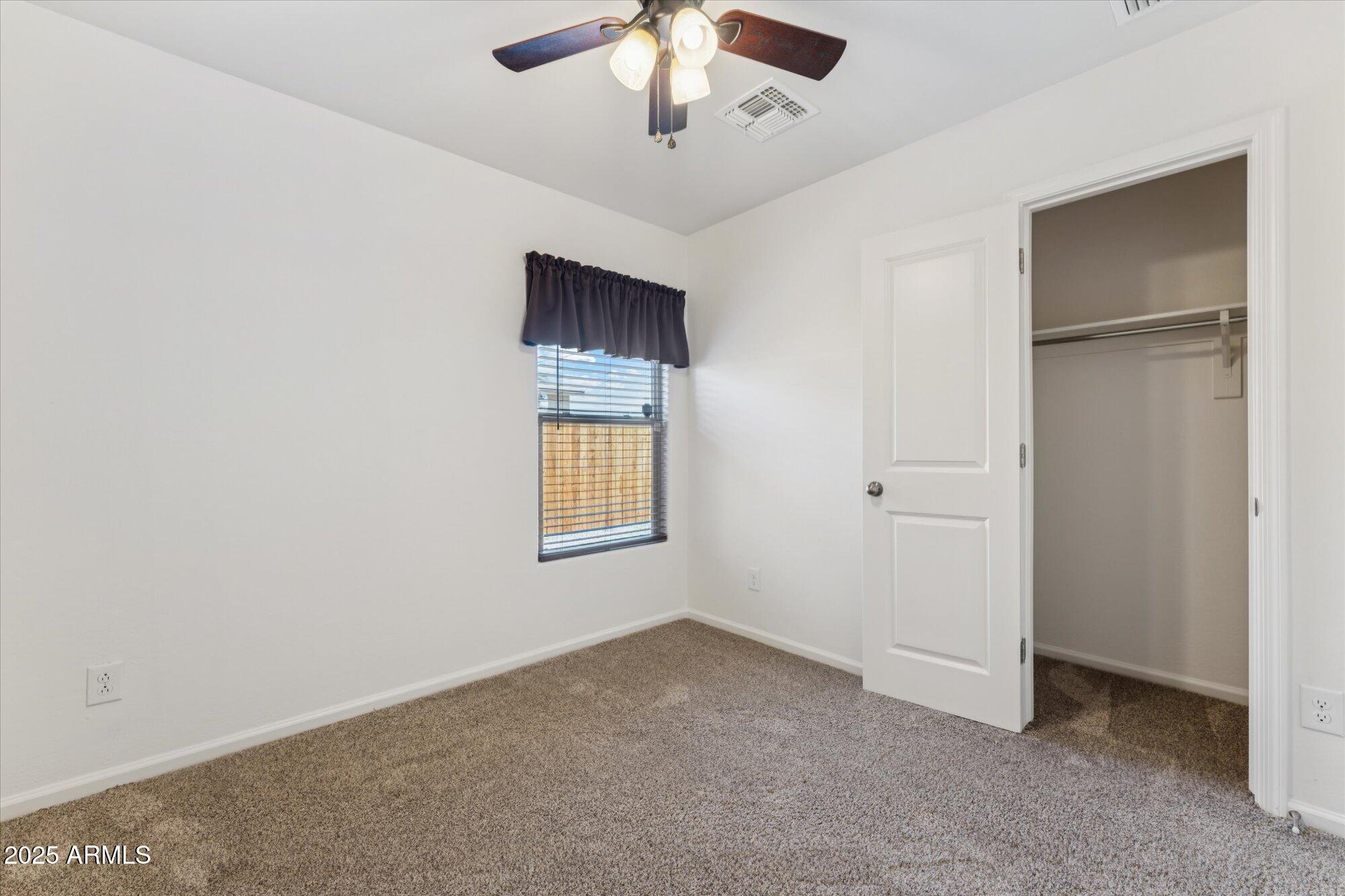 446 Reizen Drive Morristown, AZ 85342 - Photo 11 of 17 10-DSC05121