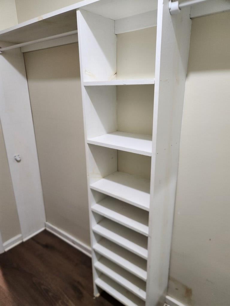 1005 Harris Road Ozark, AL 36360 - Photo 20 of 31 Walk-In Closet
