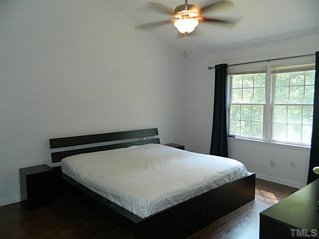 172 Ridge Way Lane Clayton, NC 27520 - Photo 11 of 22 Gallery Image 11