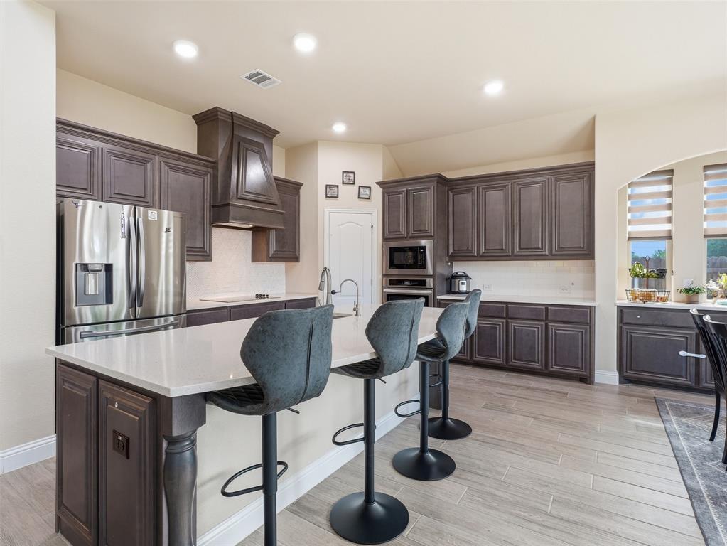 521 Ridgewater Trail Fort Worth, TX 76131 - Photo 5 of 22